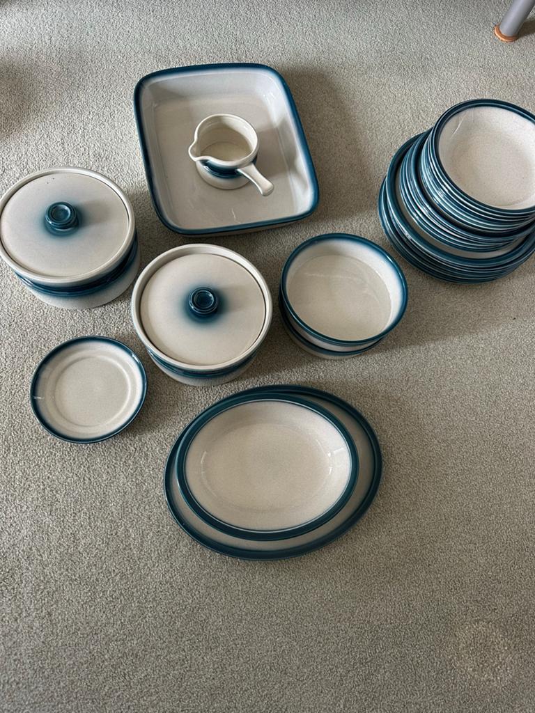 Uitgebreid Wedgewood servies - Blauw/Crème, Ophalen, Zo goed als nieuw