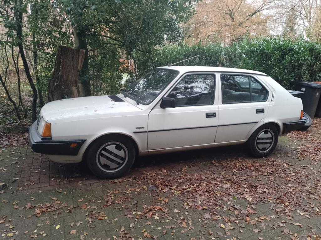 Volvo 340 1.4 GL 1987 Wit, Auto's, Volvo, 4 cilinders, Wit, Origineel Nederlands, Handgeschakeld
