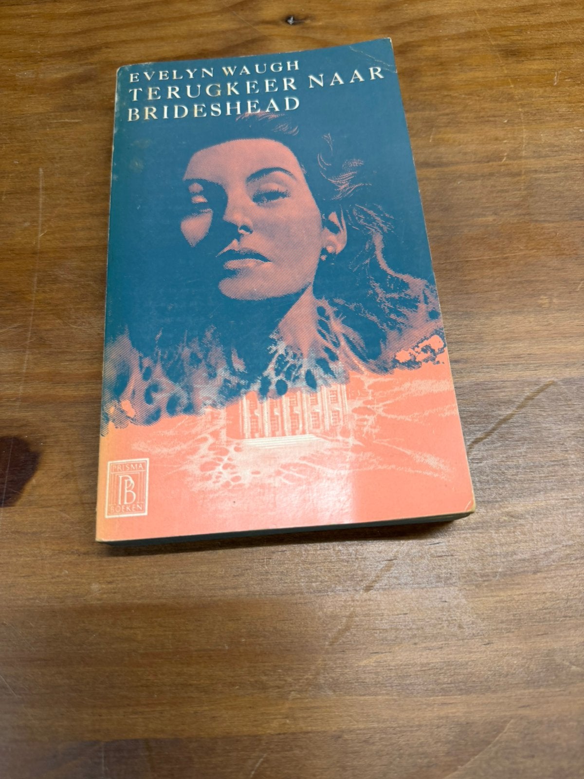Evelyn waugh Terugkeer naar brideshead, Boeken, Ophalen of Verzenden, Gelezen, Nederland