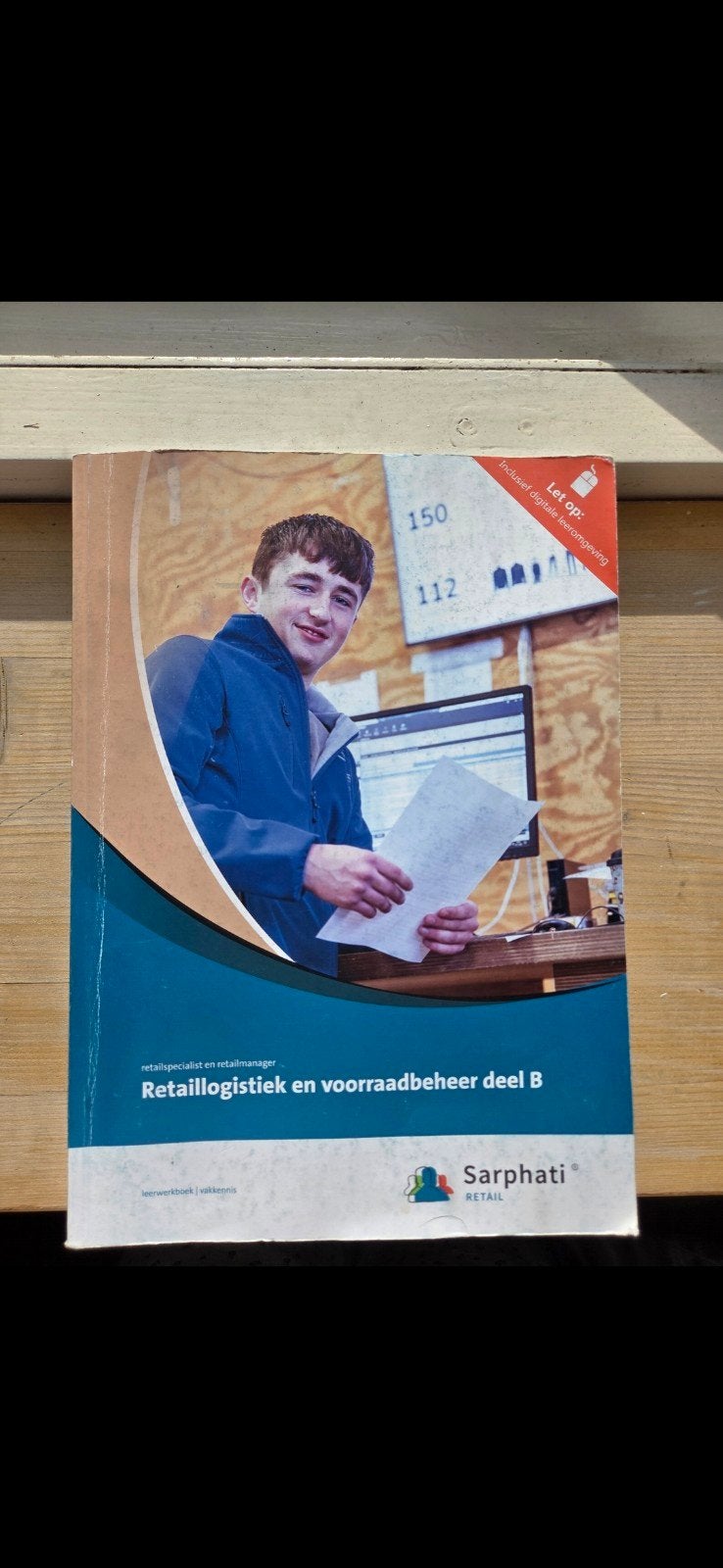 Retail Logistiek en Voorraadbeheer deel B - Sarpati Retail, Boeken, Gelezen, Overige vakken, Ophalen of Verzenden, Sarpati Retail
