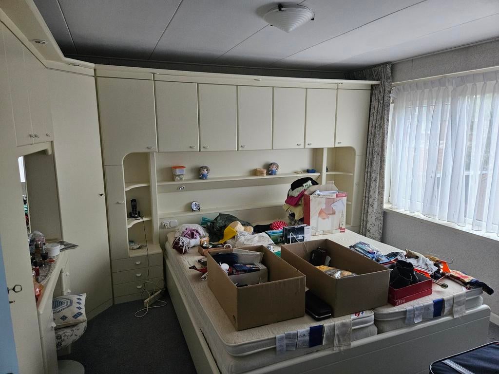 Gratis bed met ombouw, Ophalen, Gebruikt, Tweepersoons