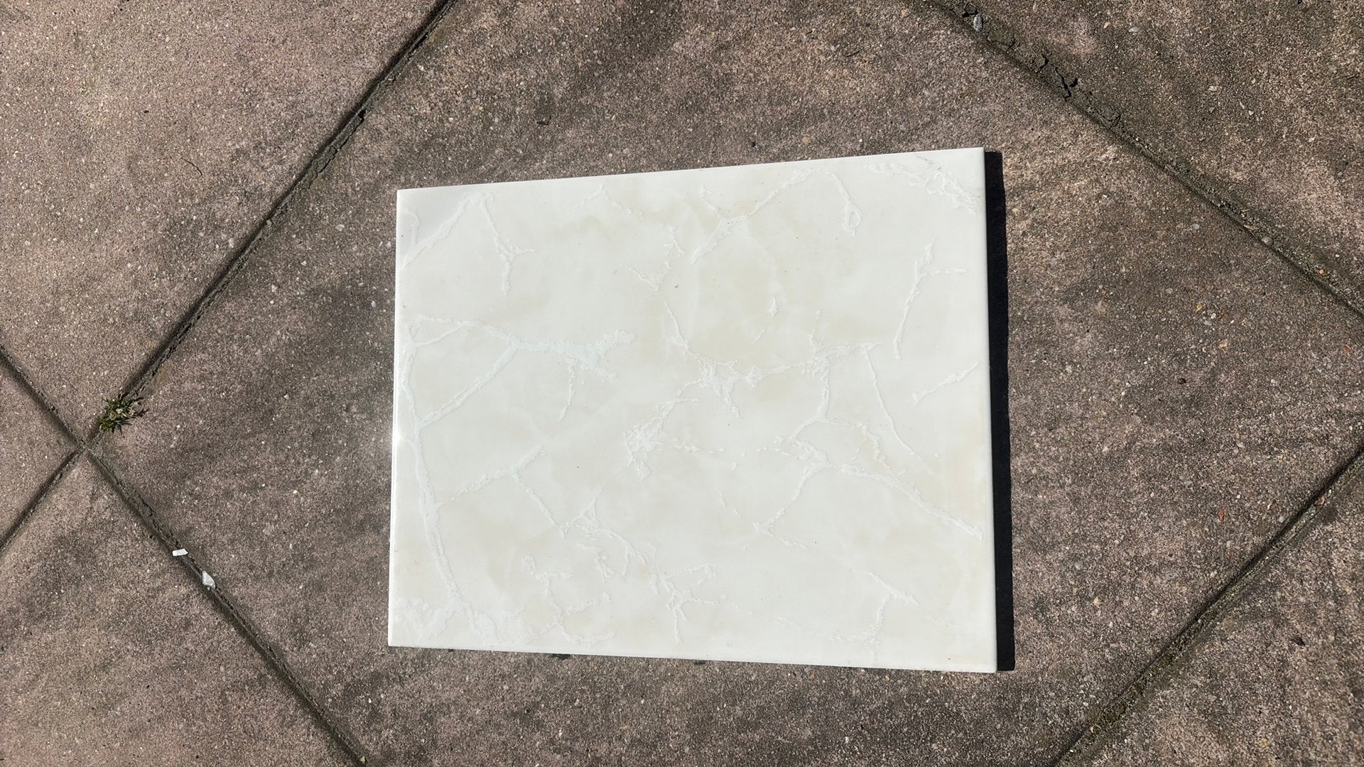 Witte tegels 20x25 cm - 60 stuks, enkele beschadigd, Ophalen, Gebruikt, 20 tot 40 cm, Minder dan 5 m²