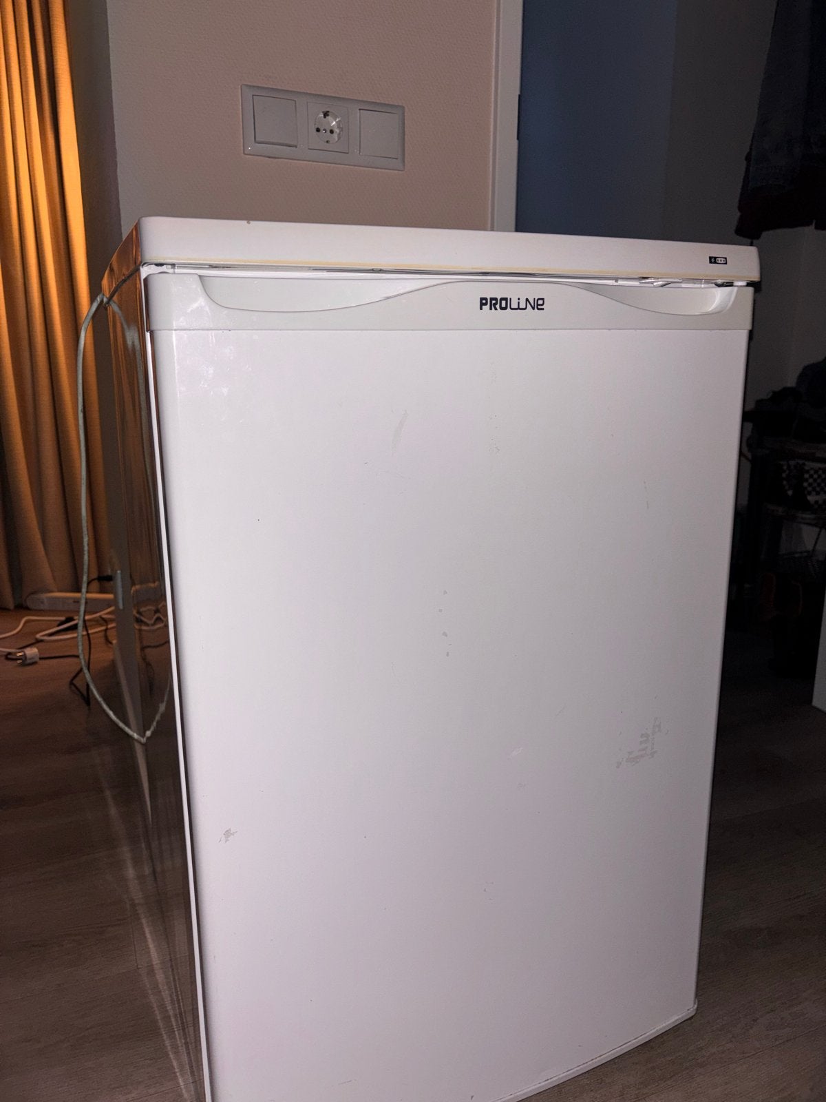 Proline Koelkast met Vriesvak - Compact en Efficiënt, Witgoed en Apparatuur, Koelkasten en IJskasten, Gebruikt, 75 tot 100 liter
