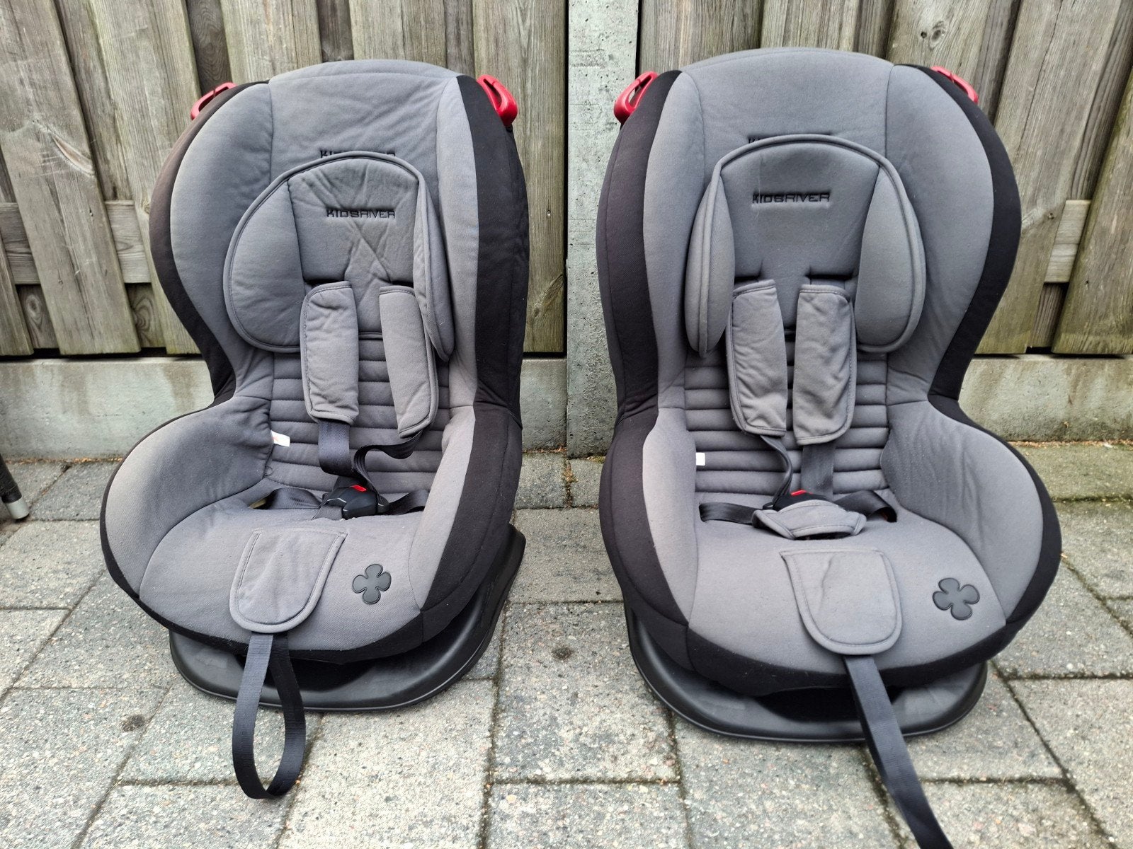 autostoel kidsriver groep 1 en 2 -samen voor €40,--, Afneembare rugleuning, 9 t/m 36 kg, Ophalen, Overige merken