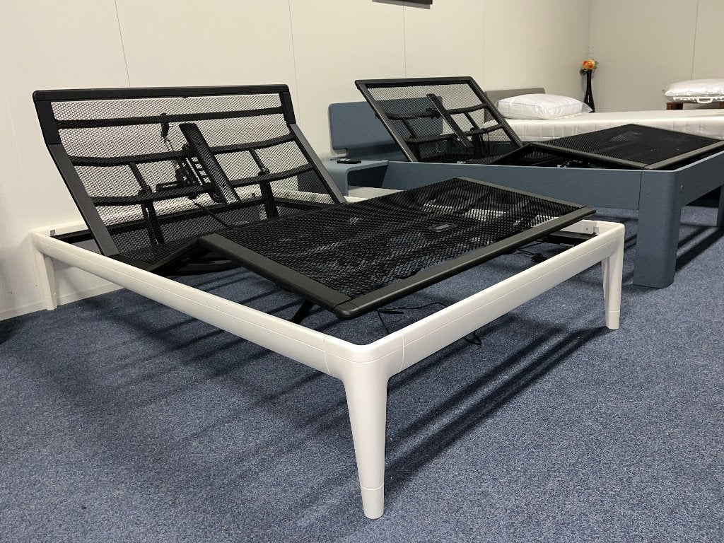 Elektrische Auping Essential (120x200cm)., Ophalen, Verstelbaar, Auping Essential, Wit