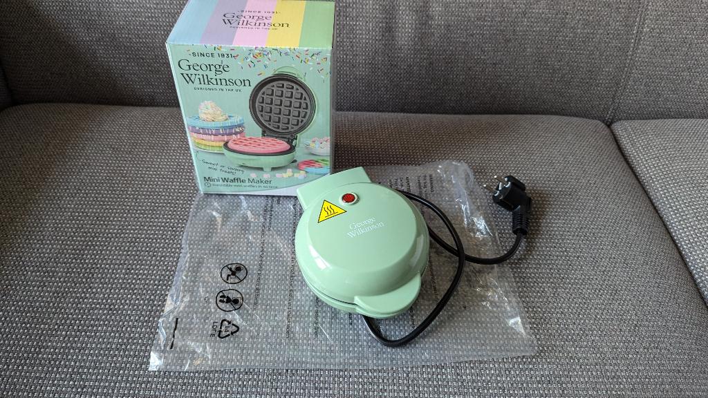 George Wilkinson Mini Waffle maker wafelijzer, Ophalen of Verzenden, Zo goed als nieuw