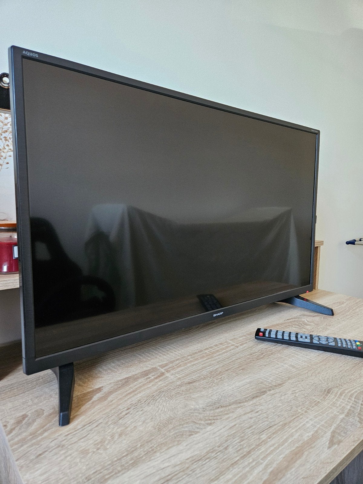 Nette Sharp 32BB2E (32 inch) HD led tv, Ophalen, LED, 50 Hz, 80 tot 100 cm