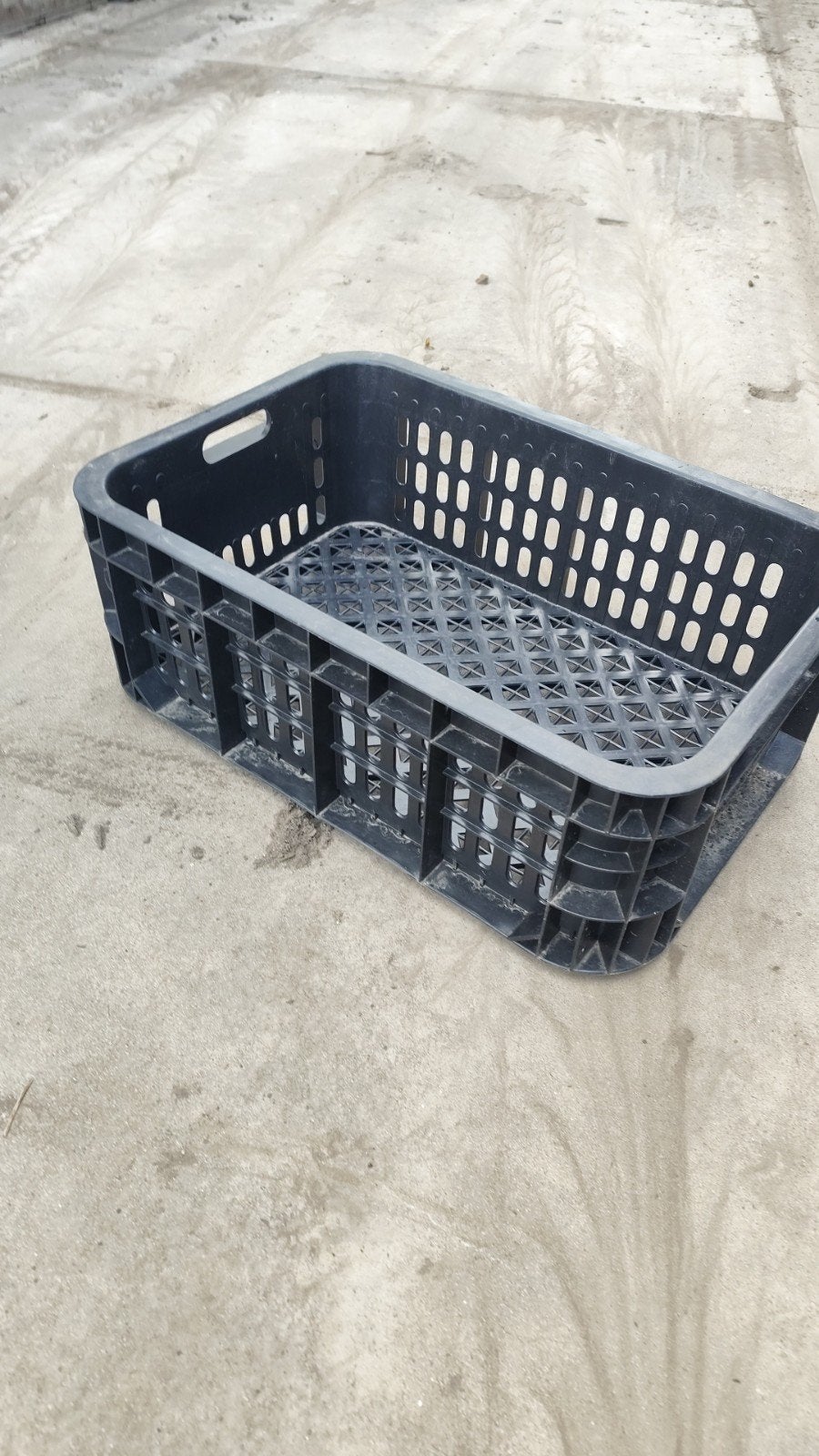 Stevige stapelbare kratten, Doe-het-zelf en Verbouw, Kratten en Dozen, Ophalen, Gebruikt, 50 tot 75 cm, Minder dan 35 cm