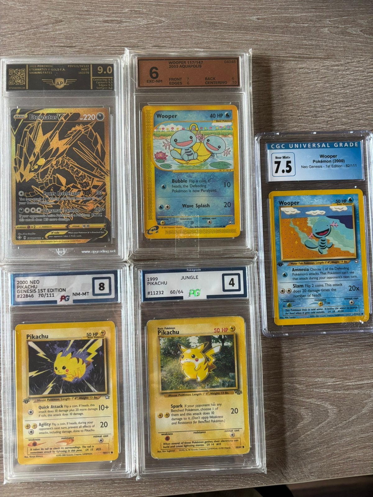 Pokemon Slabs, Ophalen of Verzenden, Zo goed als nieuw, Meerdere kaarten