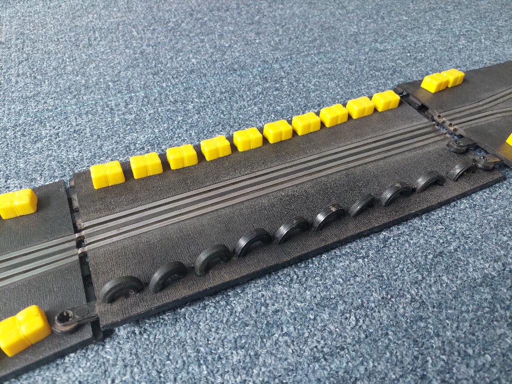 SCALEXTRIC TRIANG RACEBAAN VERSMALLING, Overige merken, Ophalen of Verzenden, Elektrisch, Racebaan