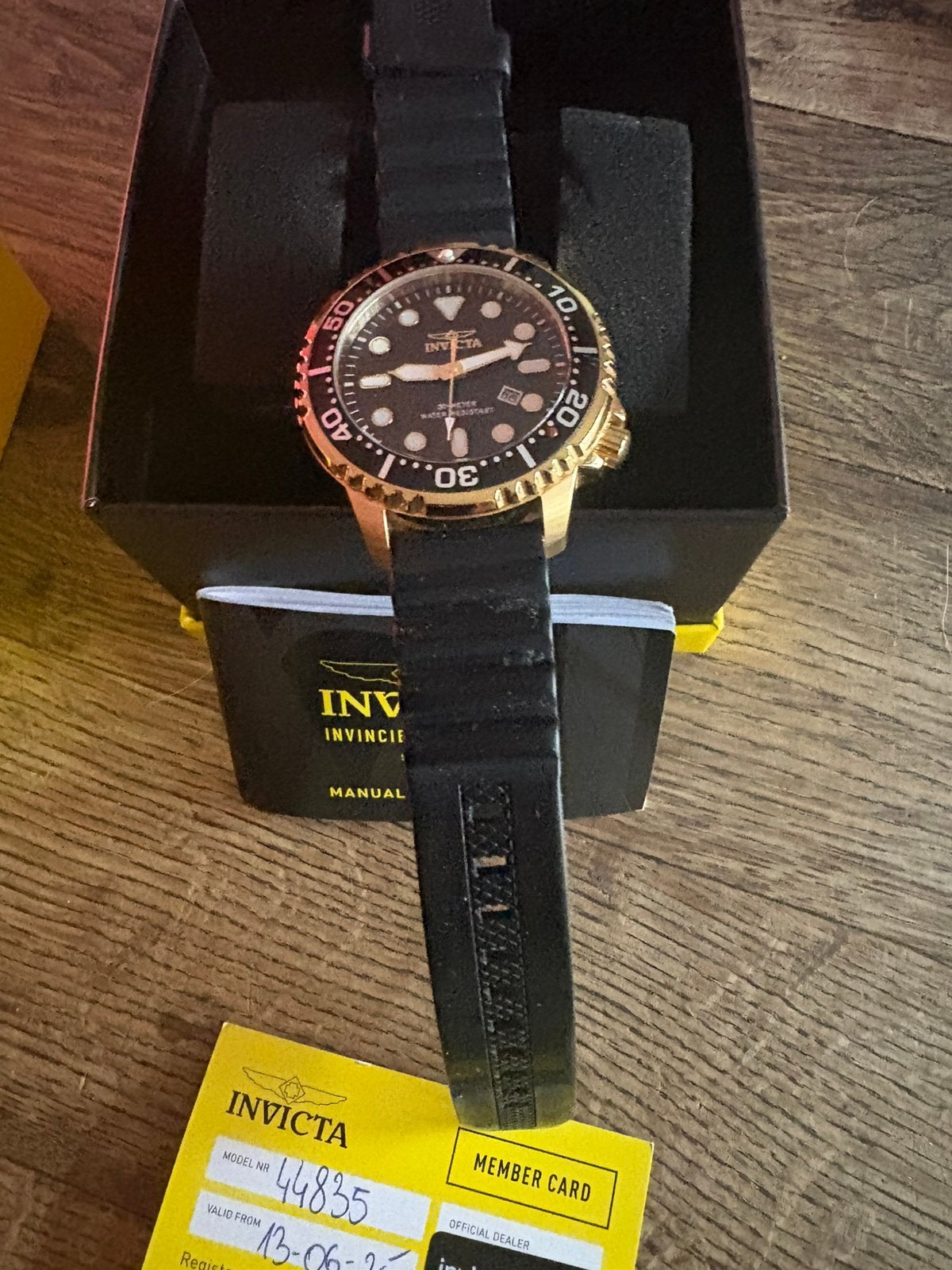 INVICTA DUIKERSHORLOGE, Overige merken, Overige materialen, Polshorloge, Overige materialen