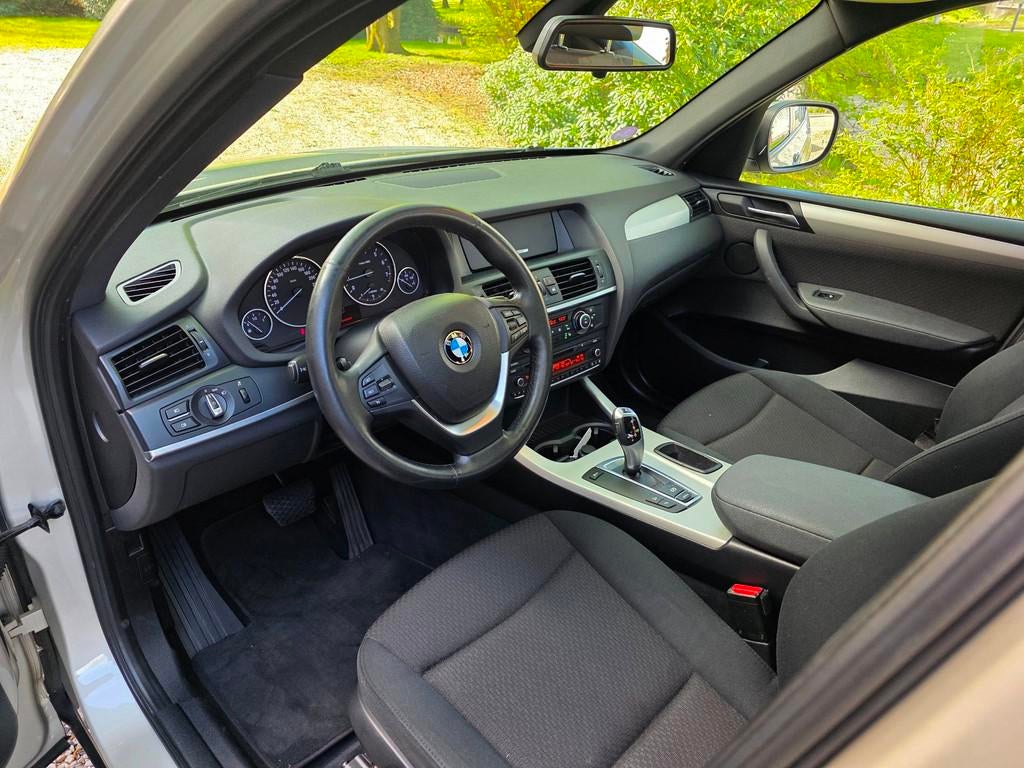 BMW X3 XDrive20i XENON/automaat/PANORAMA, Auto's, BMW, Gebruikt, Zwart, 4 cilinders, 2000 kg