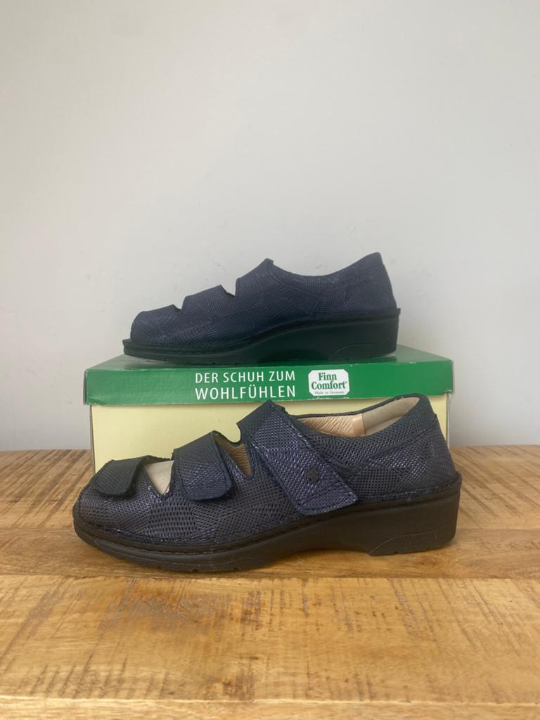 Finn comfort ischia klittenband sandalen blauw UK 7.5 41, Blauw, Zo goed als nieuw, Sandalen of Muiltjes, Ophalen of Verzenden