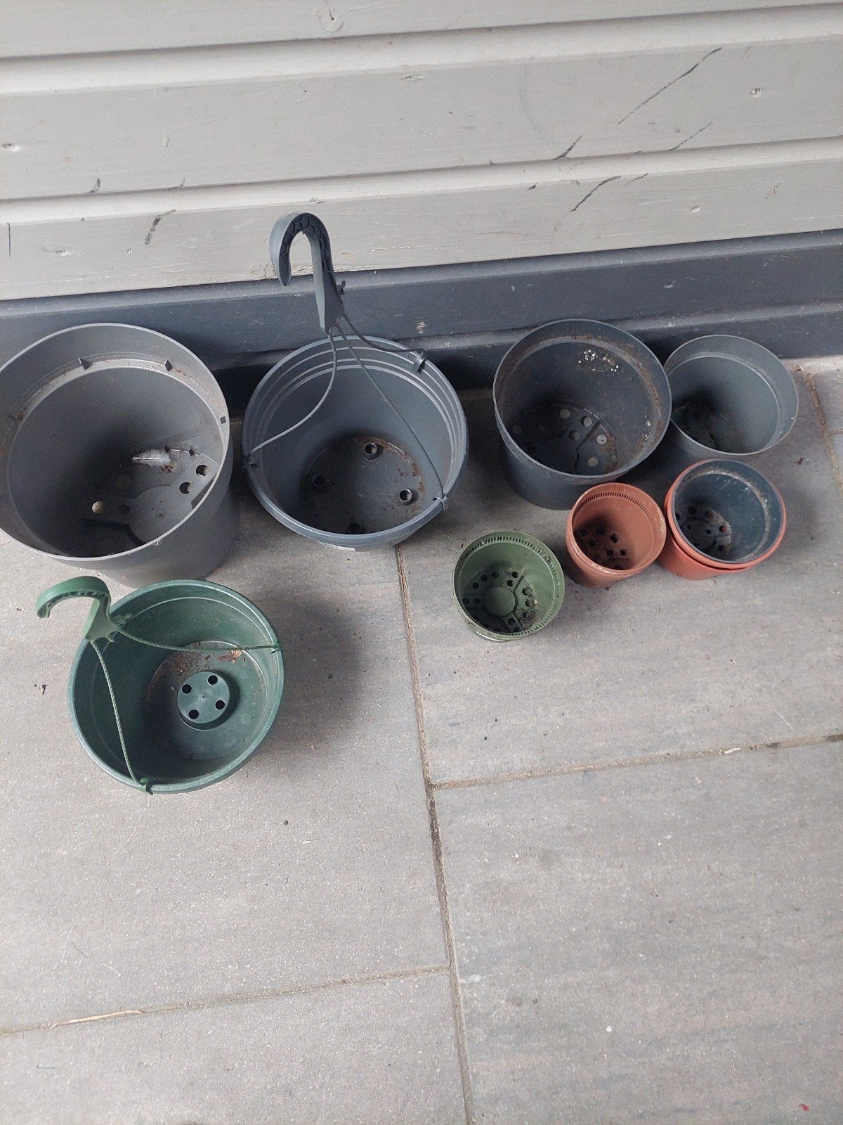 gratis 14x plastic tuinpotten, Ophalen, Kunststof, Rond, Minder dan 40 cm