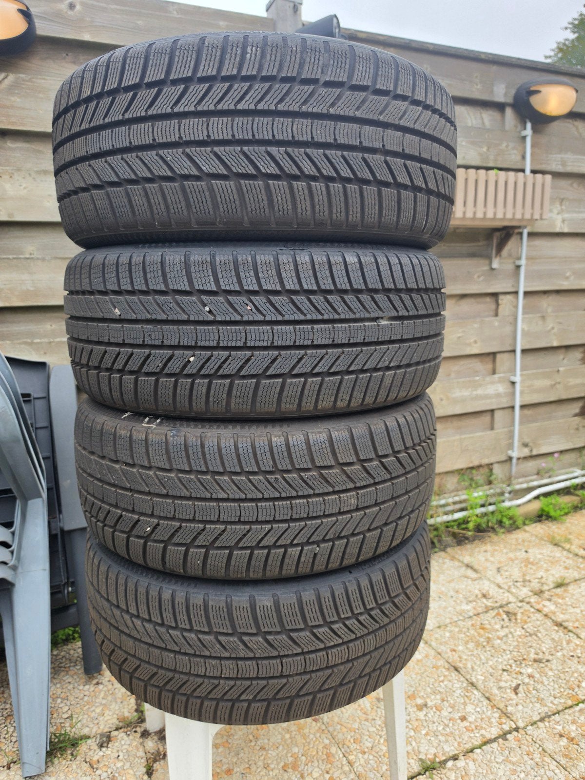 Continentaal WinterContact TS 870 P
235/40 R19 96 V XL, FR, Auto-onderdelen, Gebruikt, Winterbanden, 235 mm, Band(en)