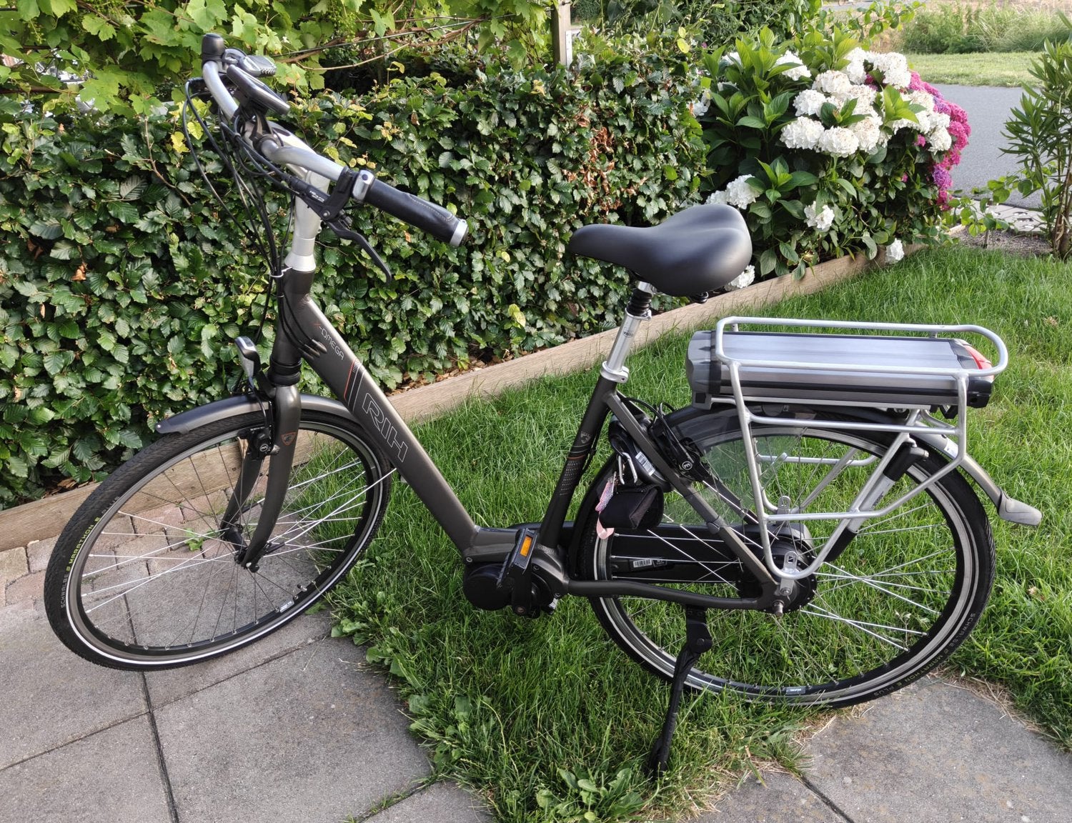 RIH X OMEGA olijf groen. Hele goede staat. 217cycli  59km, Fietsen en Brommers, Gebruikt, 51 tot 55 cm, 50 km per accu of meer