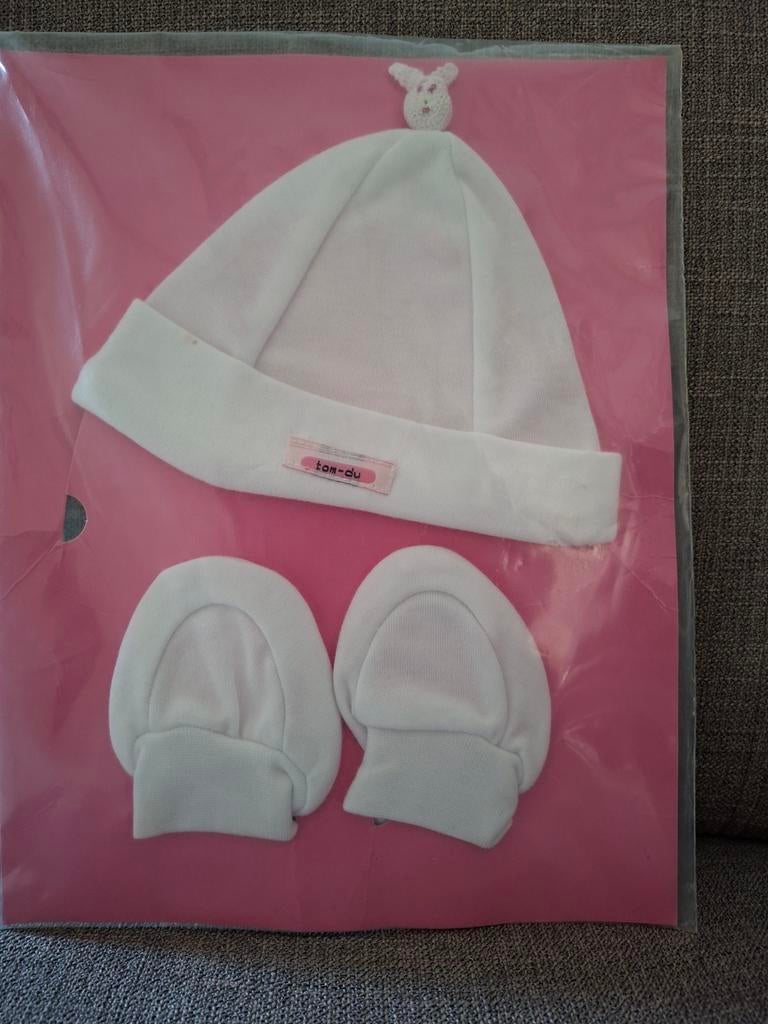 Nieuw Tom-du mutsje en slofjes setje met konijntje, Maat 50, Nieuw, Ophalen of Verzenden, Tom-du