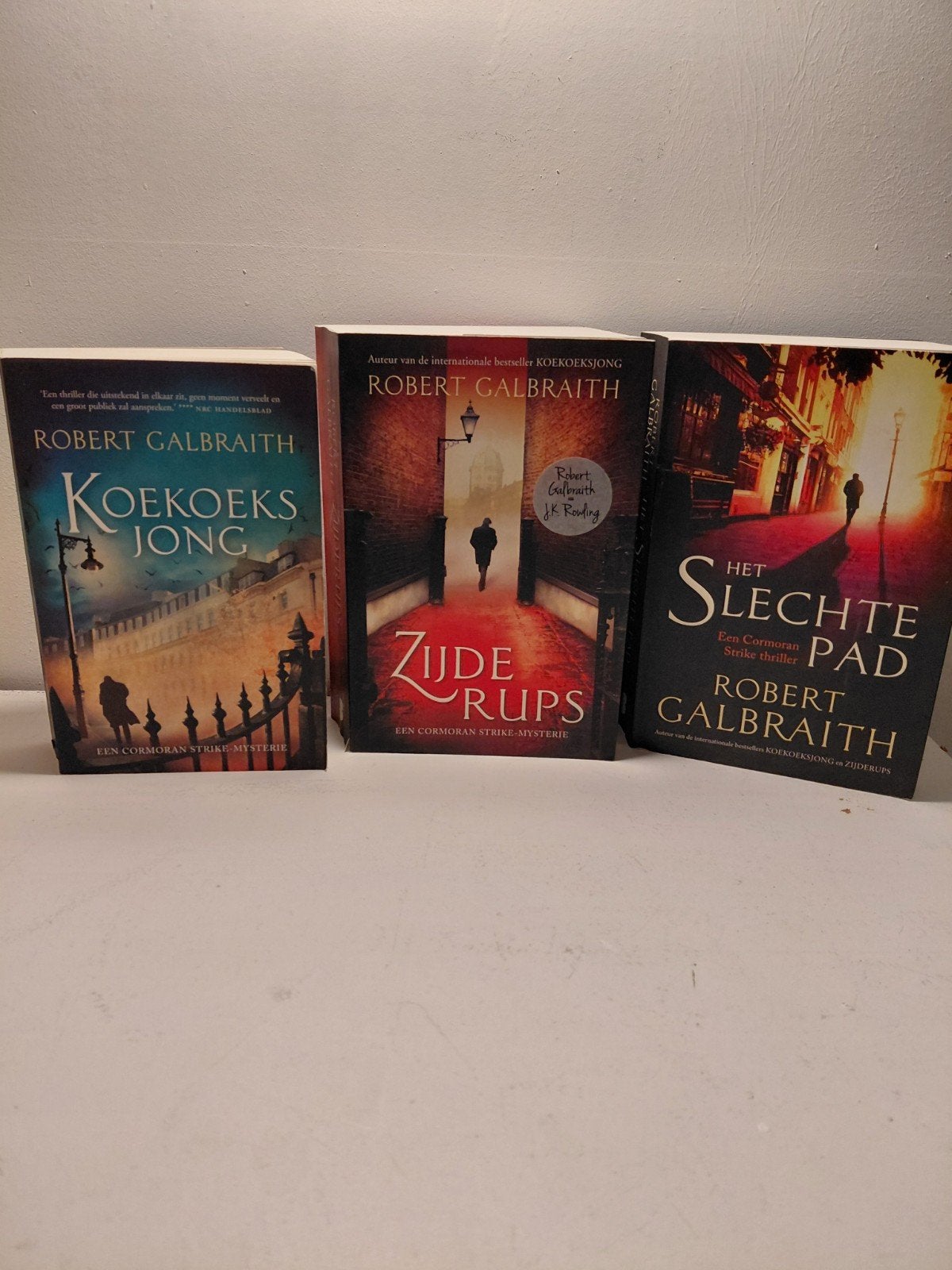 Robert Galbraith - Cormoran Strike Mysterie (3 boeken), Ophalen of Verzenden, Gelezen, Robert Galbraith