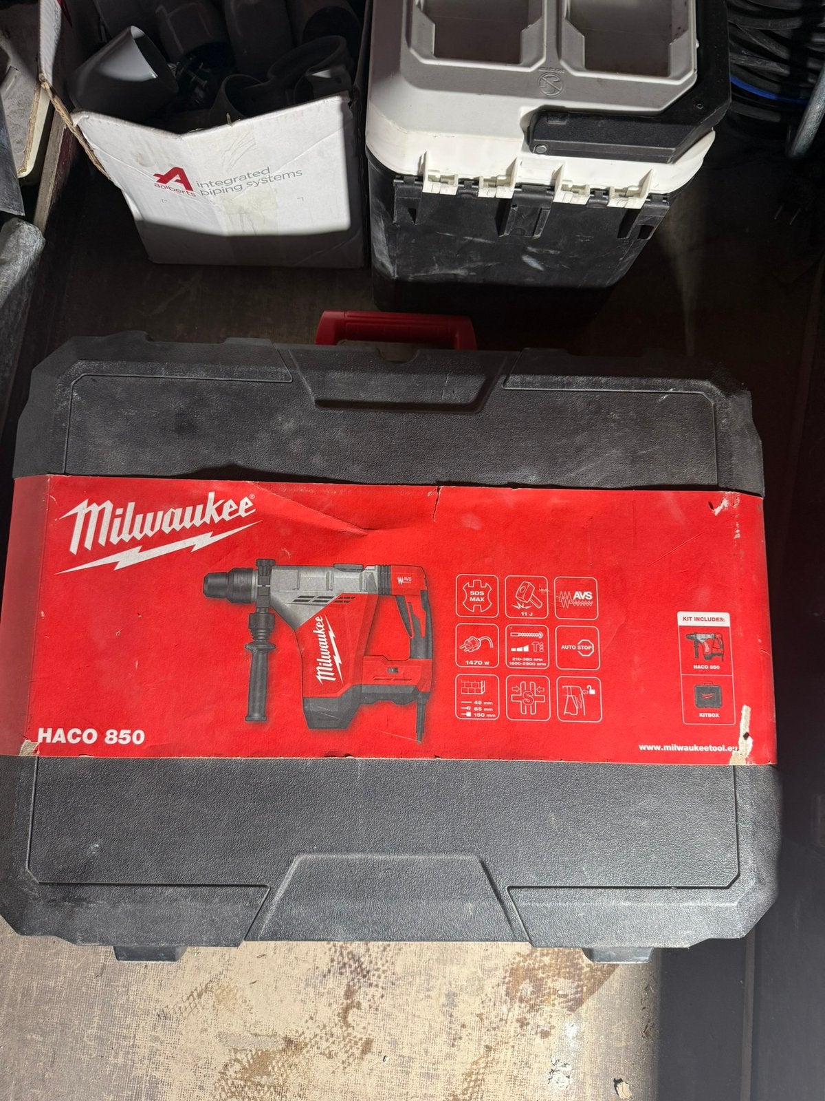 Milwaukee haco850, Doe-het-zelf en Verbouw, Ophalen, Zo goed als nieuw, 600 watt of meer, Boor- en/of Breekhamer
