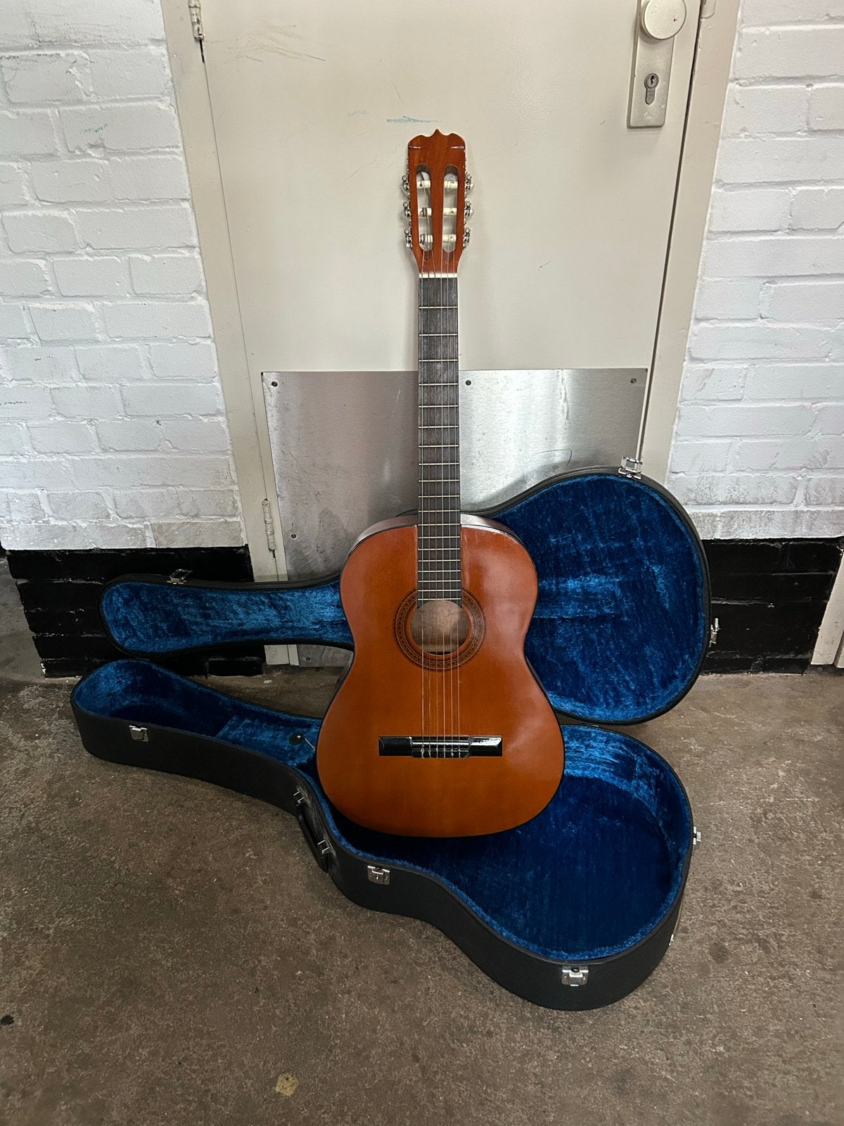 Harimu Spaanse Gitaar uit Japan1971 met koffer!, Muziek en Instrumenten, Snaarinstrumenten | Gitaren | Akoestisch, Ophalen, Gebruikt