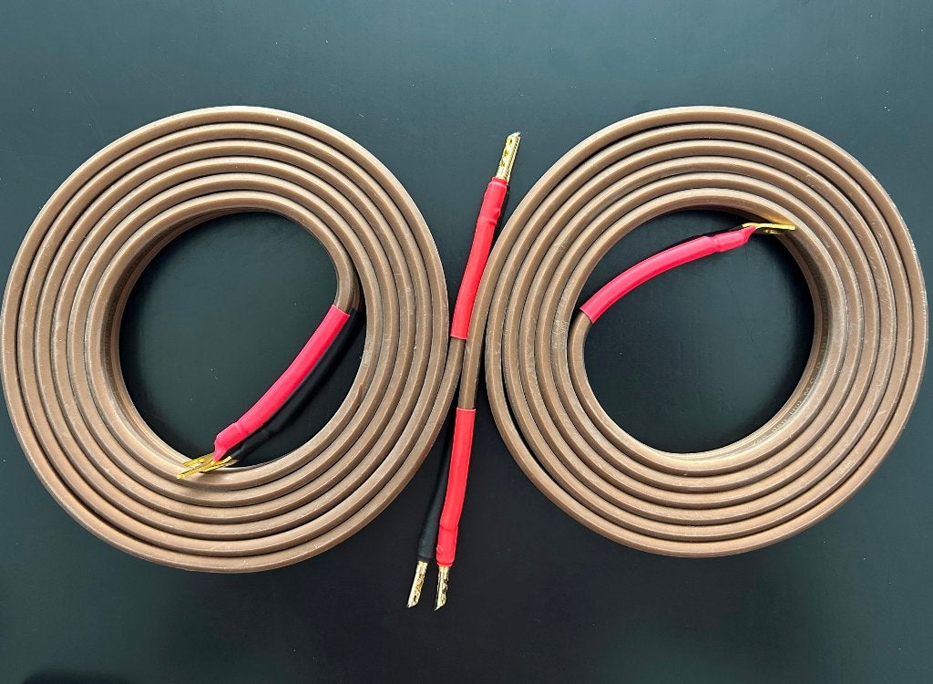 Van den Hul D-352 Hybrid - 2x 2,8 mtr - BFA plugs en Spades, Audio, Tv en Foto, Audiokabels en Televisiekabels, Refurbished, Luidsprekerkabel