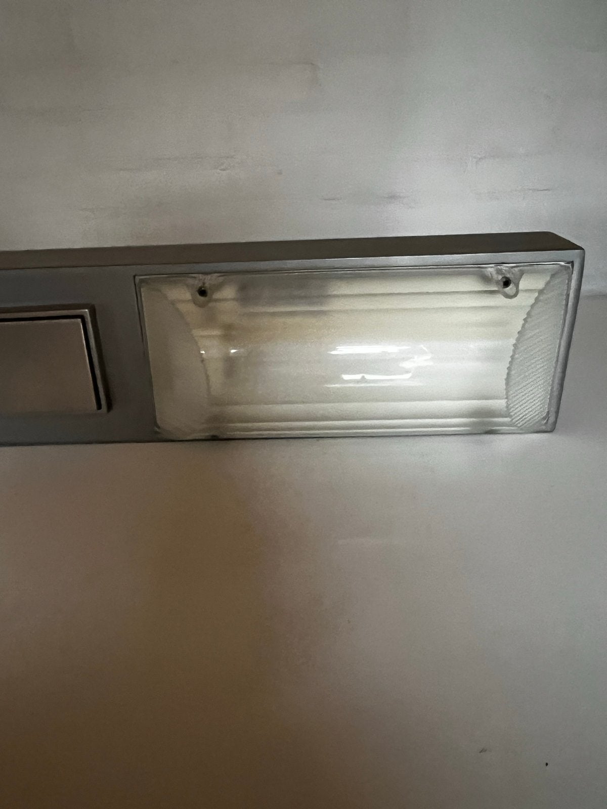 Mareco Luce 0110.1XO wandlamp met Osram Dulux S 11W, Metaal, Overige merken, Gebruikt, Grijs