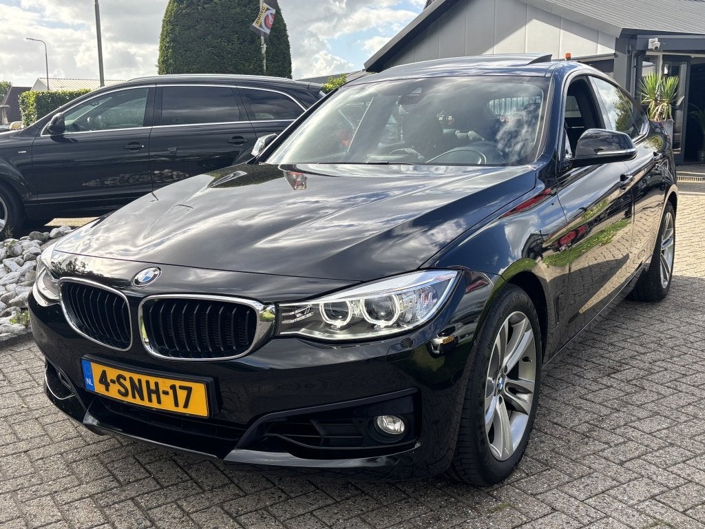BMW 3-serie Gran Turismo 320i GT Sportline Dealerauto 1E Eig, Auto's, Automaat, Gebruikt, Euro 6, 4 cilinders