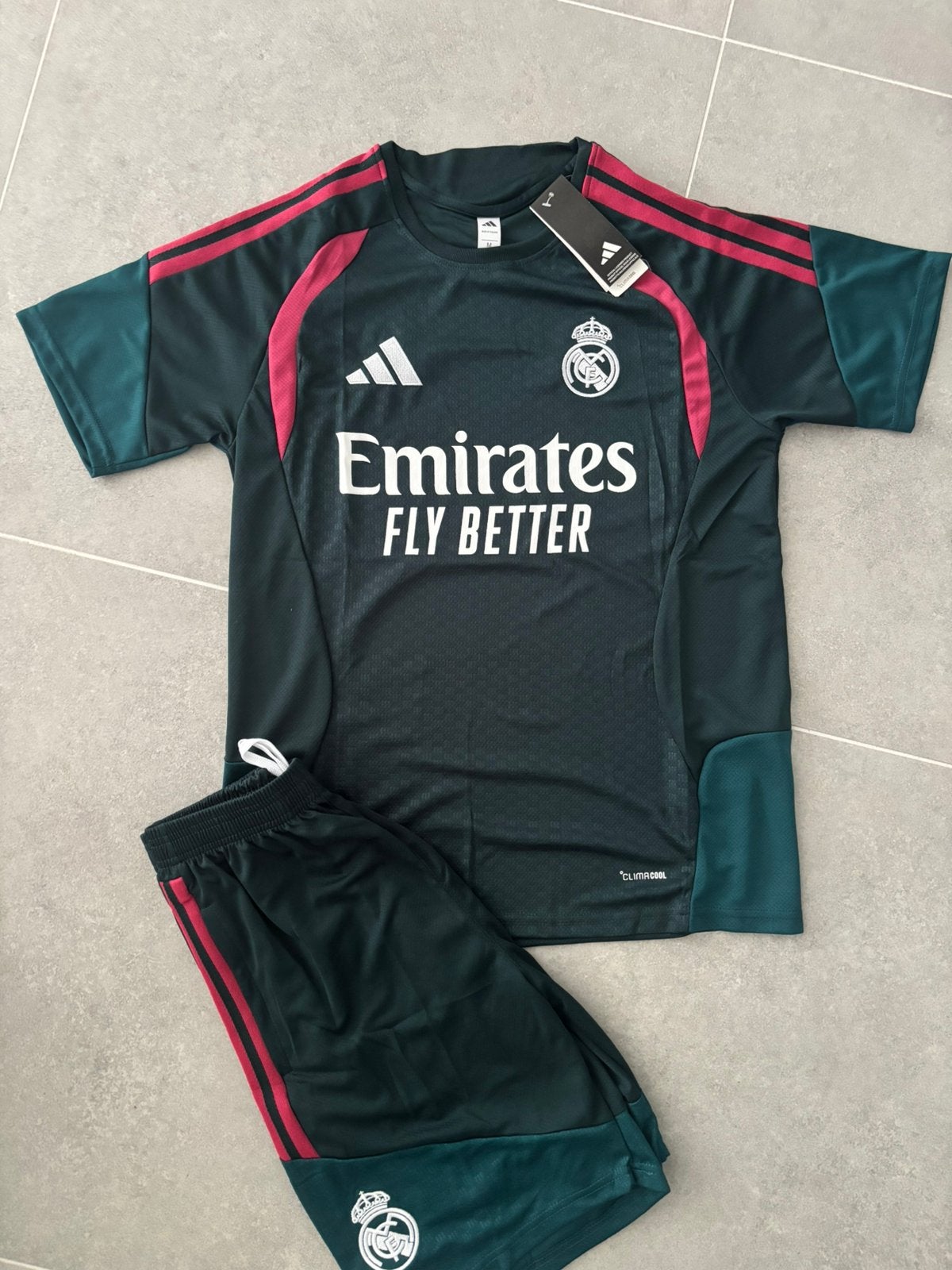 Real Madrid Training Set, Ophalen of Verzenden, Nieuw, Shirt