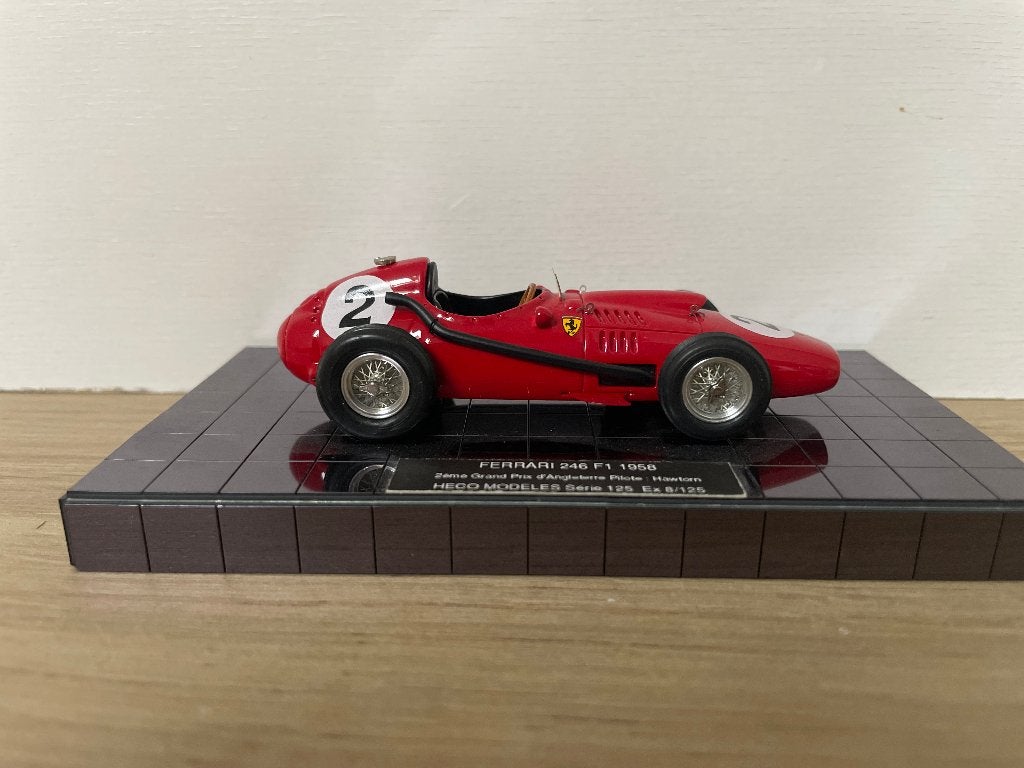 Mike Hawthorn Ferrari 1958 1:43 Heco Modeles, Hobby en Vrije tijd, Ophalen of Verzenden, Gebruikt, Auto, Overige merken