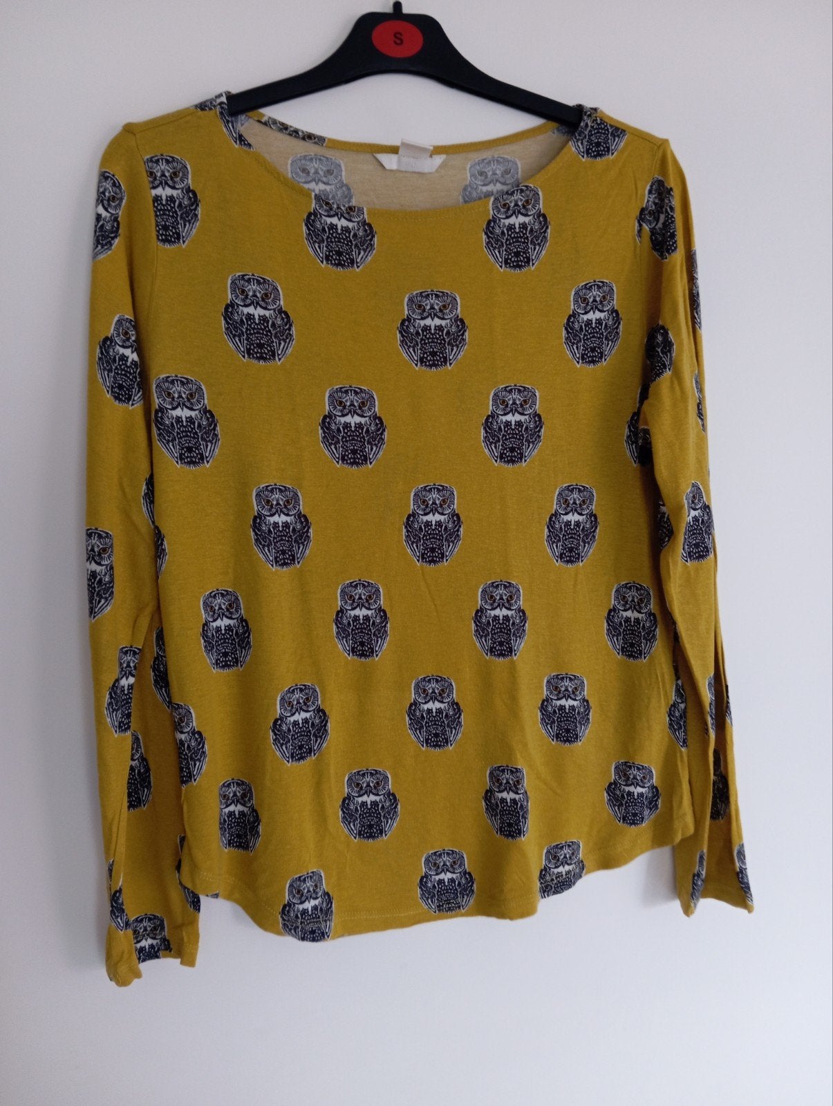 H&M Okergeel Shirt met Uilenprint - Maat S, Kleding | Dames, H&M, Geel, Ophalen of Verzenden, Lange mouw