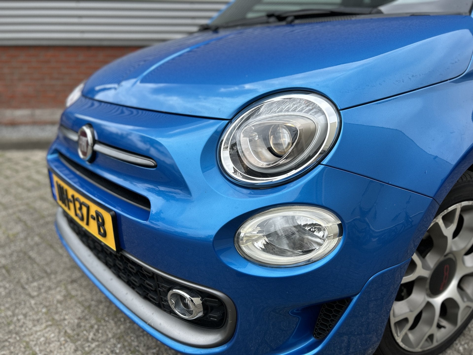 Foto 3 van Fiat 500 0.9 TwinAir Turbo Sport | Automaat | Panoramadak |