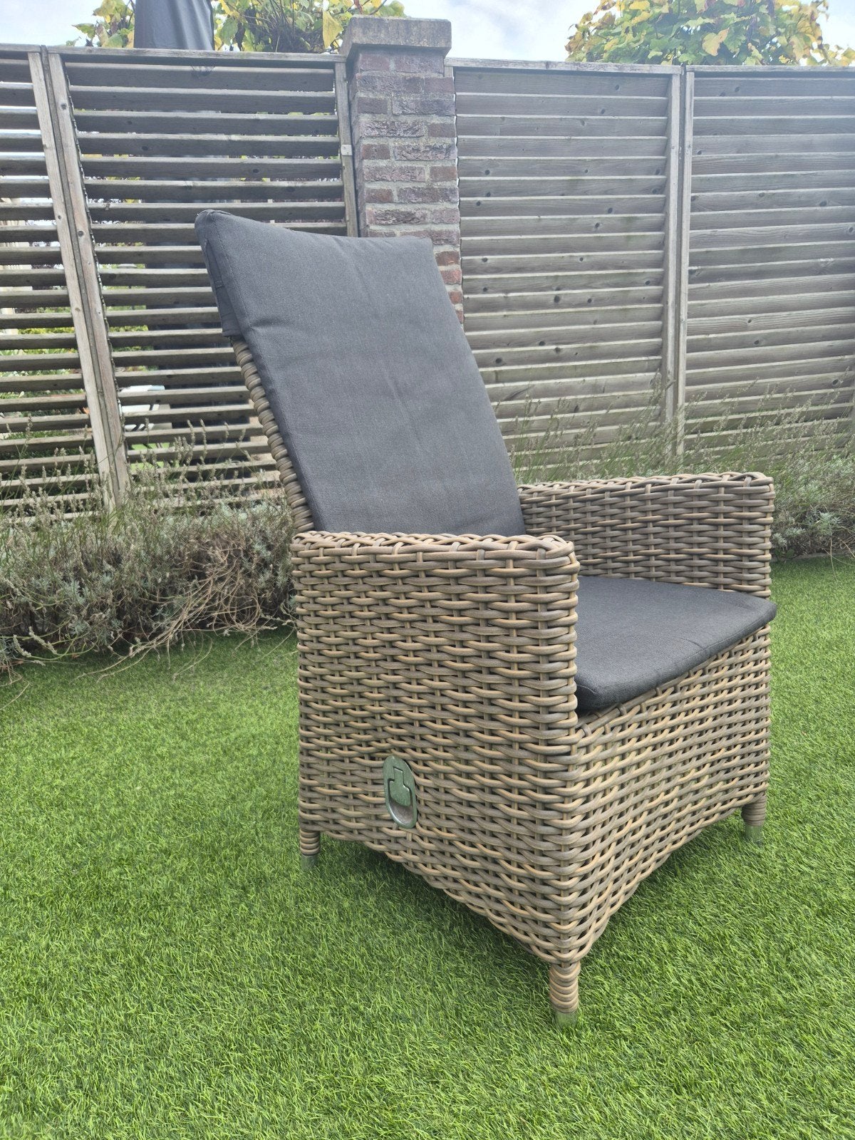 Set van 4 antraciet / donkergrijze tuinkussenhoezen, Tuin en Terras, Ophalen of Verzenden, Gebruikt