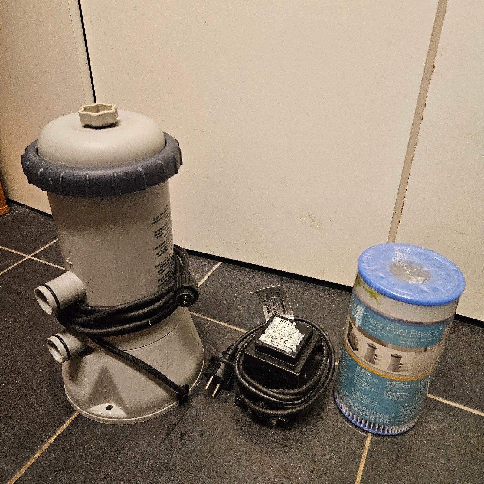 Intex zwembad filterpomp met 2 ongebruikte filters, Tuin en Terras, Ophalen, Gebruikt, Zwembadpomp