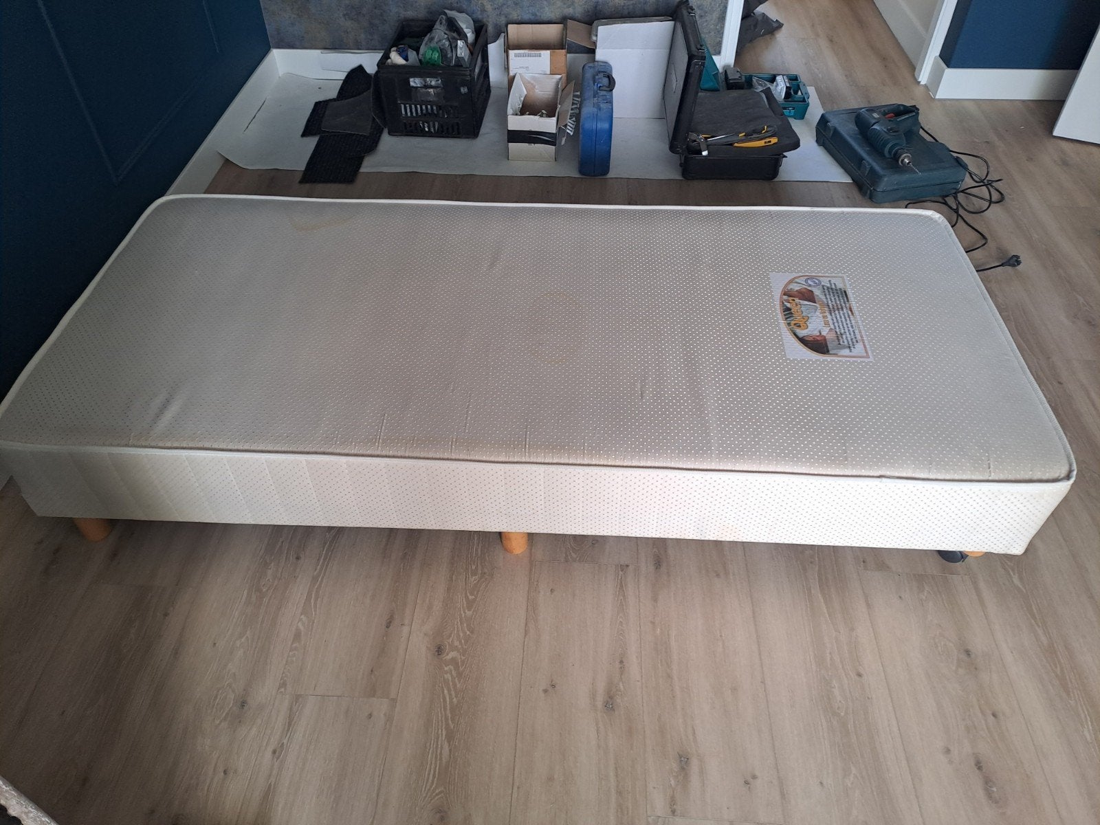 ️GRATIS QUEEN BOXSPRING️ 200X90 CM, Ophalen, Hotel, Gebruikt, 90 cm