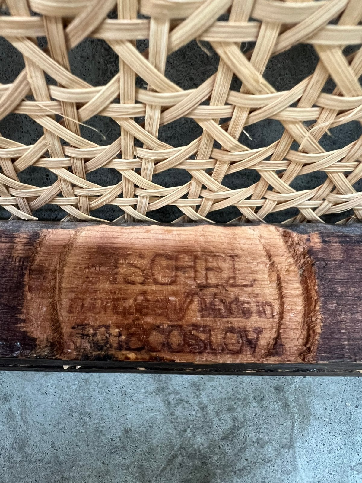 Mooie ZELDZAME FISCHEL Thonet Armstoel WEBBING Zitting + Rug, Ophalen, Gebruikt, Bruin, Michel FISCHEL Thonet Klassiek