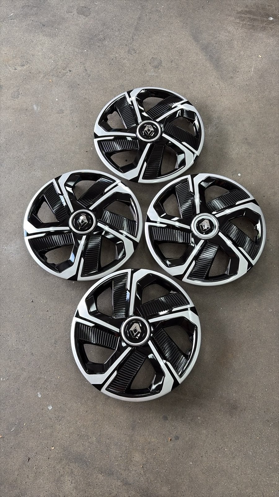 Set van 4 Renault wieldoppen 14 inch - Zwart/Zilver, Ophalen of Verzenden, Nieuw