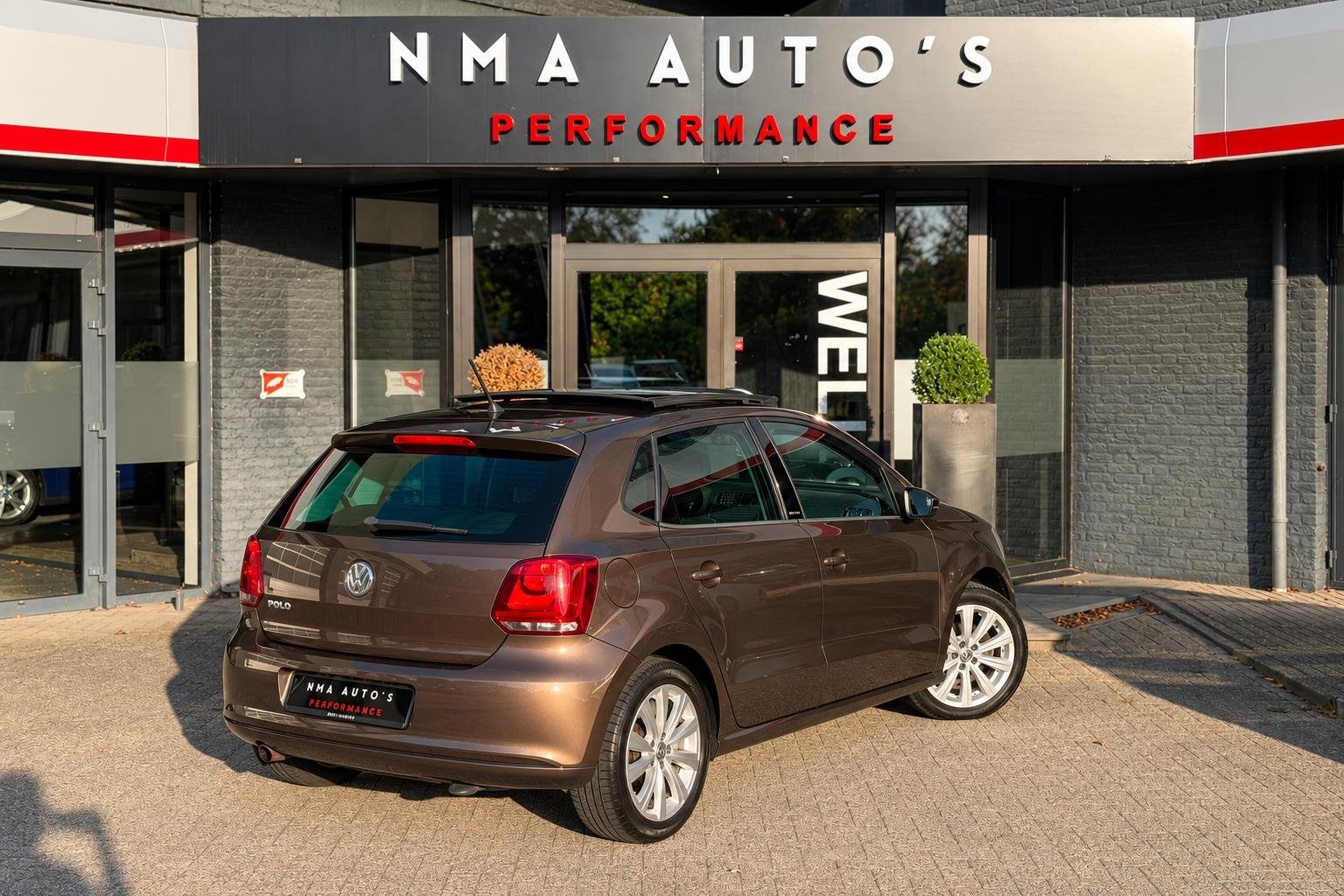 Volkswagen Polo 1.4-16V Highline PANO, 85PK, AIRCO, 5-DRS, 1, Auto's, Voorwielaandrijving, Gebruikt, 4 cilinders, Bruin