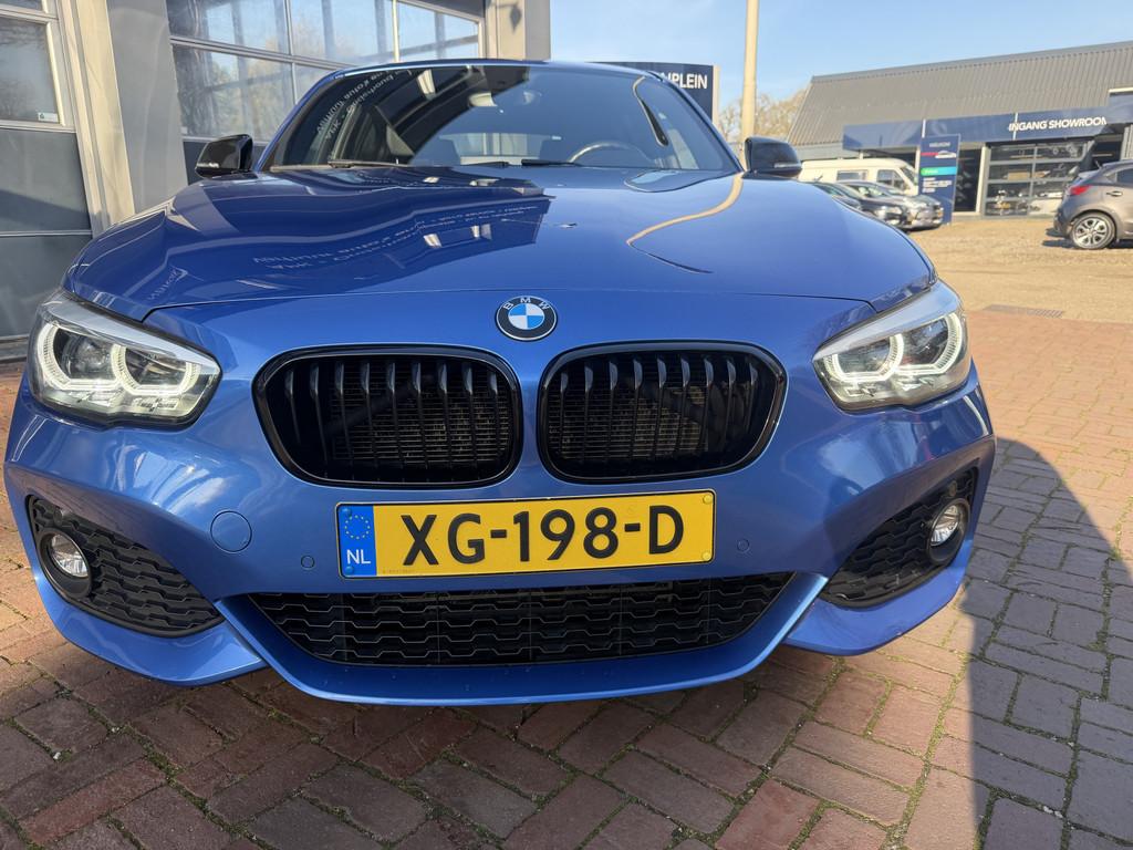 BMW 1-serie 118d High Executive AUT 3X M-SPORT H&K/LED/NL AU, Auto's, Achterwielaandrijving, 4 cilinders, 150 pk, Blauw