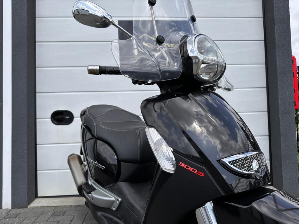 Aprilia Scarabeo 300 S Motorscooter Zwart Alarm | Akrapovic, Ophalen, Gebruikt, Overige modellen, Benzine