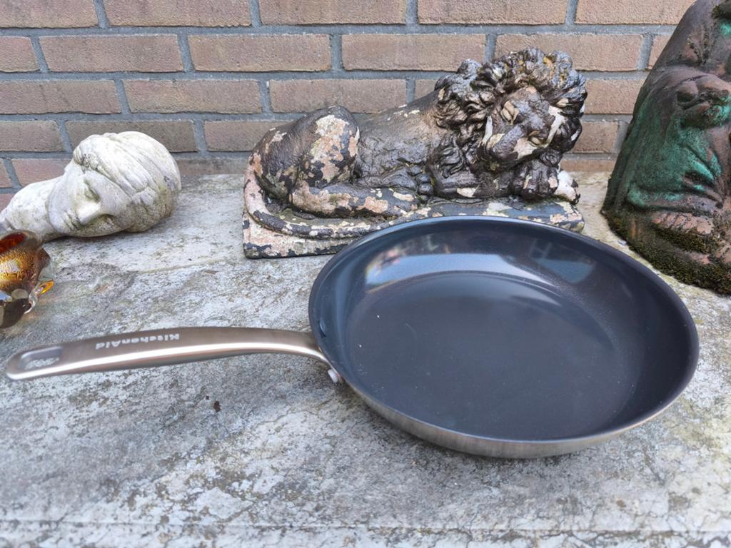 KitchenAid Koekenpan - Nieuw - 28 cm - Inductie, Ophalen of Verzenden, Nieuw, Koekenpan of Braadpan