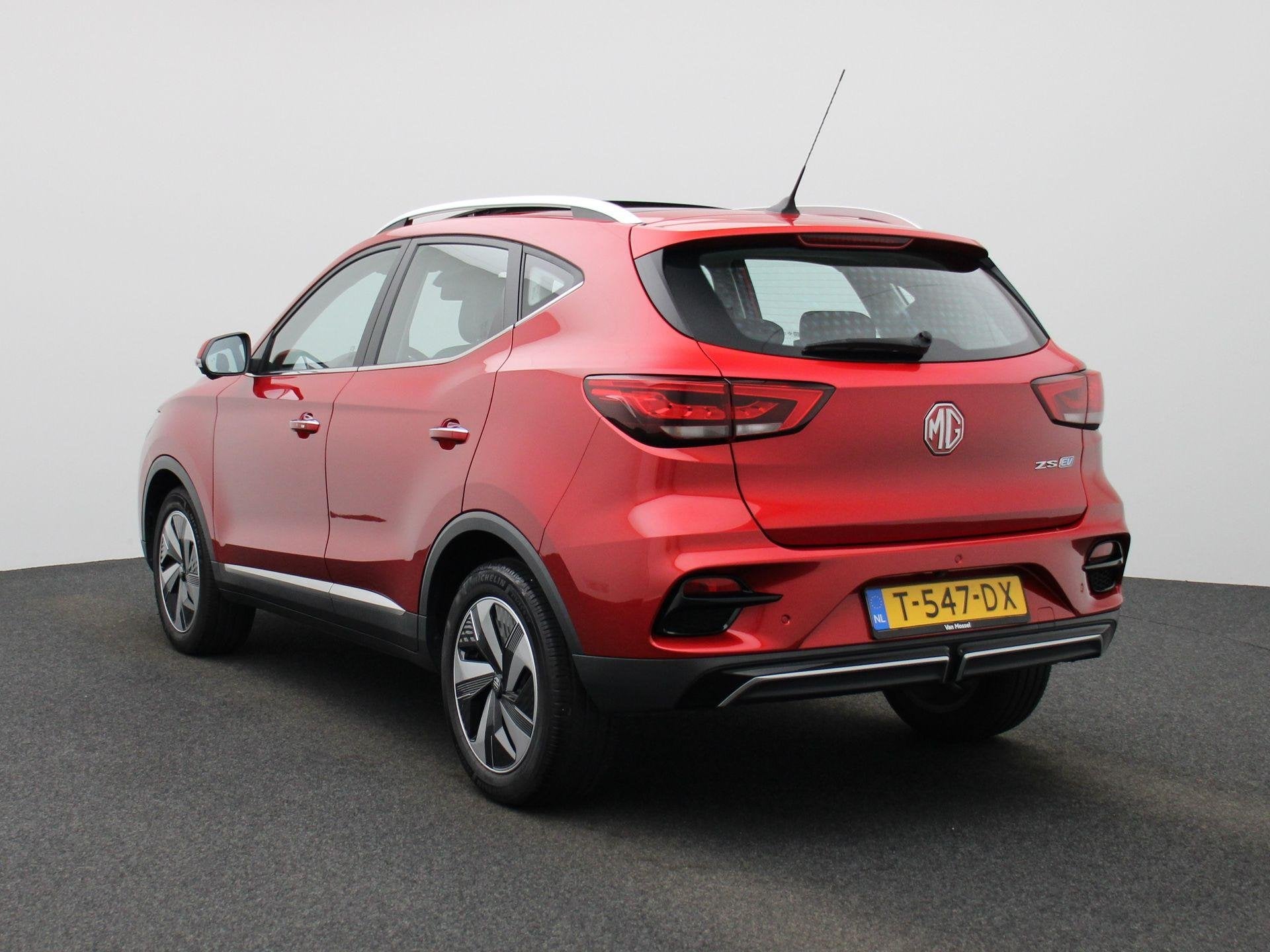 MG MG ZS EV EV Standard Range Luxury 50 kWh Automaat | Panor, Auto's, 12 maanden, Gebruikt, ZS, Verwarmde buitenspiegels