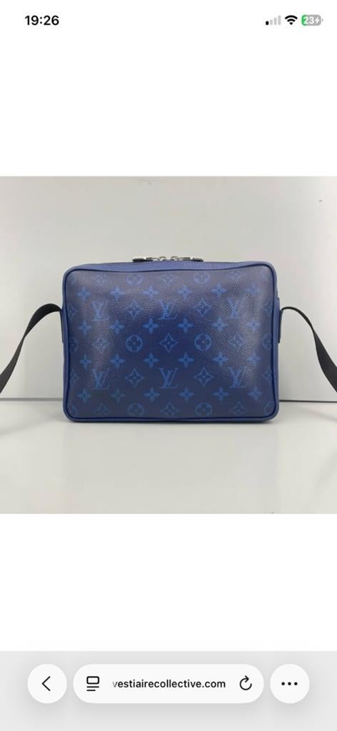 Louis Vuitton Outdoor Messenger Monogram Pacific Taiga Blauw, Overige merken, Blauw, Ophalen of Verzenden, Zo goed als nieuw