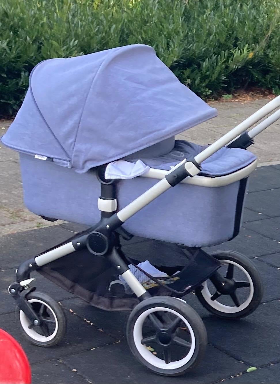 Bugaboo Fox 2 Kinderwagen met Meerijplankje, Gebruikt, Bugaboo, Met autostoeltje, Ophalen