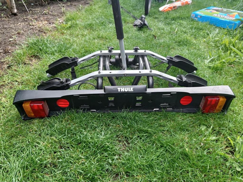 Thule fietsendrager voor 2 fietsen - riempje ontbreekt, Auto diversen, Fietsendragers, Ophalen of Verzenden, 2 fietsen, Gebruikt
