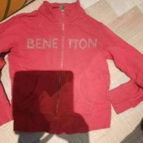 134 vest roze benneton, Kinderen en Baby's, Kinderkleding | Maat 134, Verzenden, Zo goed als nieuw, Meisje, Trui of Vest