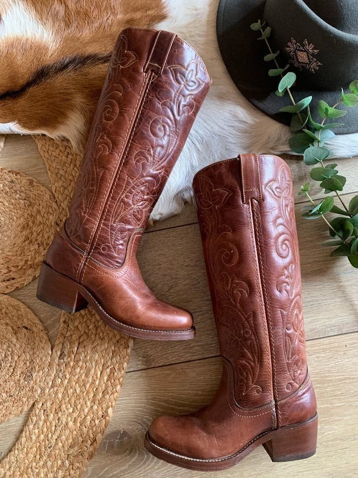 Buffalo retro boots blokhak 36 37 campus western boots, Hoge laarzen, -, Ophalen of Verzenden, Zo goed als nieuw