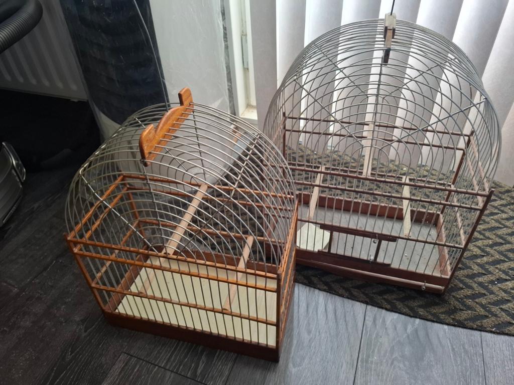 2x Surinaamse vogelkooien 20 Euro, Dieren en Toebehoren, Vogels | Hokken en Kooien, Ophalen, Gebruikt, Metaal, Vogelkooi