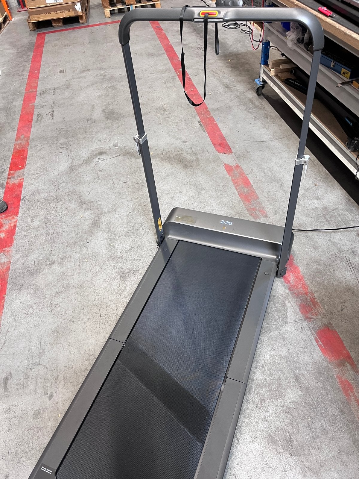 WalkingPad R1 Opvouwbare Loopband - Compact en Stil, Ophalen, Gebruikt, Metaal, Loopband