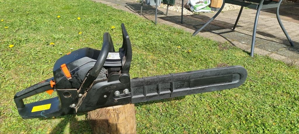 FUXTEC Kettingzaag Benzine 54cc - 45cm Zwaardlengte, Doe-het-zelf en Verbouw, Gereedschap | Zaagmachines, Gebruikt, Kettingzaag