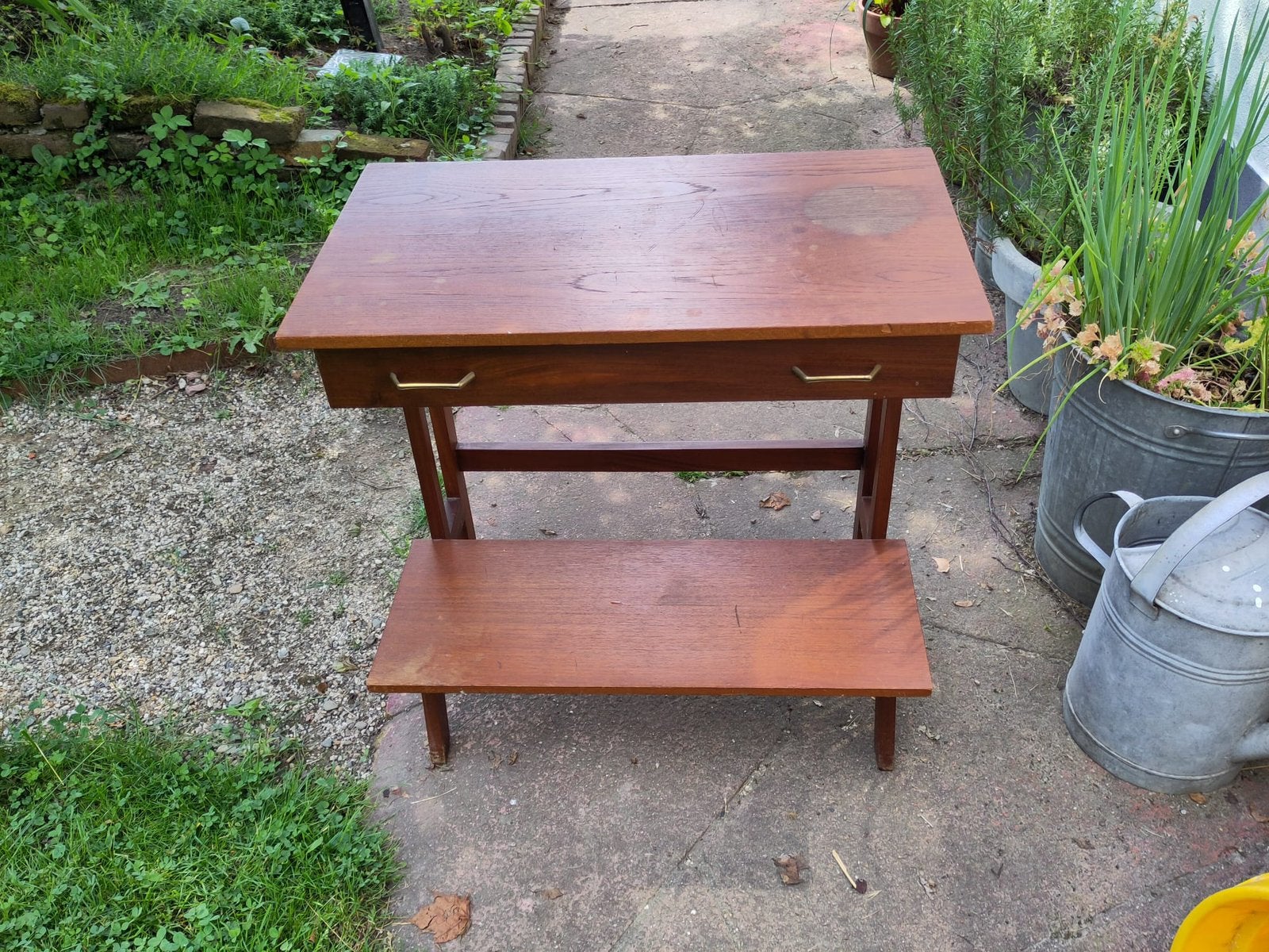 Sidetable, Ophalen, Gebruikt, 50 tot 100 cm, Overige houtsoorten